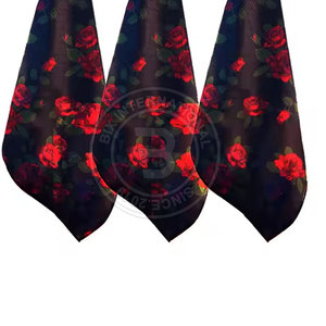 Toalla de golf tipo waffle de fibra absorbente de alta calidad y tacto suave para la limpieza y el cuidado del equipo - Product Image 5