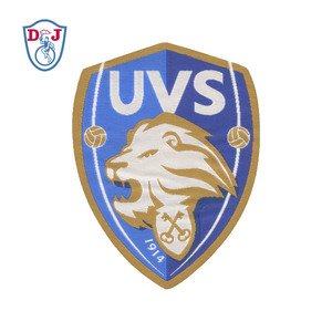 Écussons tissés personnalisés avec logo pour garnitures de vêtements - Product Image 2