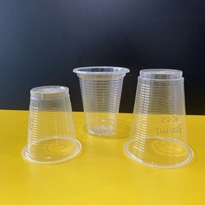 Super Quality Factory Low Price Transparent Clear PP Mugs 220ml to 700ml Disposable <b>Drinking</b> <b>Cups</b> with lids Hot selling 2026 - Product Image 2