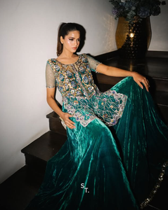 Emerald Green Embroidered Silk <b>Satin</b> Salwar Kameez Women Traditional Wedding Wear India Pakistan Crop Regular Fit SADIA AUN HUTE - Product Image 5