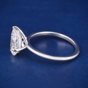 Anillo de compromiso y boda solitario de oro macizo de 18k con diamante moissanita talla pera, claridad VVS D, regalo de San Valentín para mujer - Product Image 3