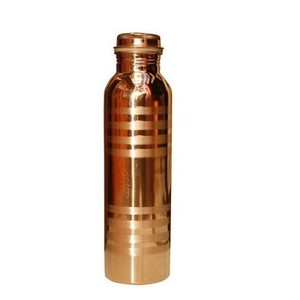 Bouteille en cuivre de qualité supérieure, ustensiles de cuisine, bouteille d'eau en cuivre métallique brillant, nouvelle arrivée, bouteille en cuivre finition or rose - Product Image 1