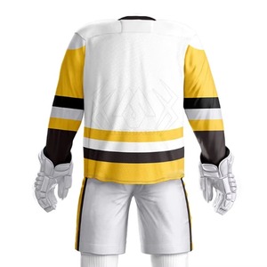 Uniformes de hockey sur glace de dernière génération, de qualité supérieure, en vente. Nouveau modèle, vêtements de sport d'équipe personnalisés, uniformes de hockey sur glace pour hommes. - Product Image 4