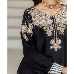 Hermosa ropa de fiesta Top-Bottom y Dupatta Set XL Tamaño Aspecto elegante - Product Image 2