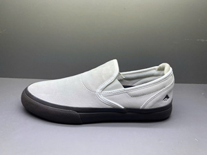 Baskets vulcanisées pour hommes, tige en cuir croûte, semelle extérieure en caoutchouc, chaussures décontractées durables, fournisseur en gros d'usine OEM Vietnam - Product Image 3