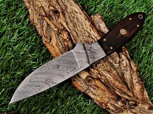Cuchillo de Caza de Acero de Damasco Hecho a Mano con Mango de Madera y Funda de Cuero, 8 Pulgadas de Longitud Total, el Mejor Cuchillo para Acampar al Aire Libre - Product Image 3