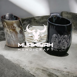 แก้วเขาสัตว์คุณภาพดีที่สุด ขัดเงา เป็นมิตรกับสิ่งแวดล้อม พร้อมลายแกะสลักสไตล์ไวกิ้ง ของขวัญทางธุรกิจ แก้วเบียร์กาแฟแบบกำหนดเอง ราคาดีที่สุด - Product Image 4