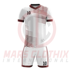 Último Diseño, Nuevo Estilo, Uniforme de Fútbol para Equipo, Conjunto de Camiseta y Pantalones Cortos, Calidad Premium, Color Sólido, en Venta - Product Image 2