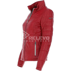 Chaqueta de Cuero Genuino para Hombre, Acolchada, Suave como una Segunda Piel, Estilo Motero, Corte Ajustado, Cuello Alto, Logotipo Frontal, Ropa Exterior Motociclista - Product Image 3