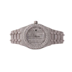 Montre-bracelet pour homme de luxe, forme ronde, entièrement sertie de pierres Moissanite VVS en argent sterling 925 - Product Image 1