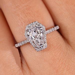 Anillo de Halo con Diamantes y Moissanita en Forma de Ataúd para Mujer, Plata 925 Original, Regalo Personalizado con Anillo de Diamantes de Corte Antiguo - Product Image 3