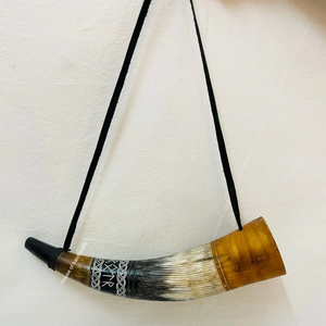 Cuerno para Beber Estilo Amor, Pulido a Mano, Material Orgánico Ecológico, Souvenir con Soporte de Cuero, Decoración para Colgar en la Pared - Product Image 2