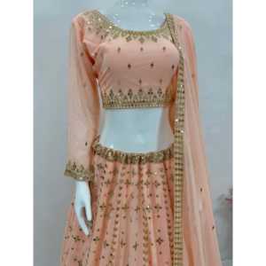 Karma Moda Güzel Pembe Parti Kıyafeti Hint ve Pakistan Giysisi Beden <span class=keywords><strong>M</strong></span> Lehenga Çoli ve Dupatta - Product Image 4