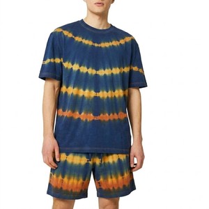 Ensemble short unisexe dégradé tie-dye pour homme – Tenue décontractée de luxe pour l'été – Tissu doux de qualité supérieure – Style urbain – Deux pièces personnalisables - Product Image 1