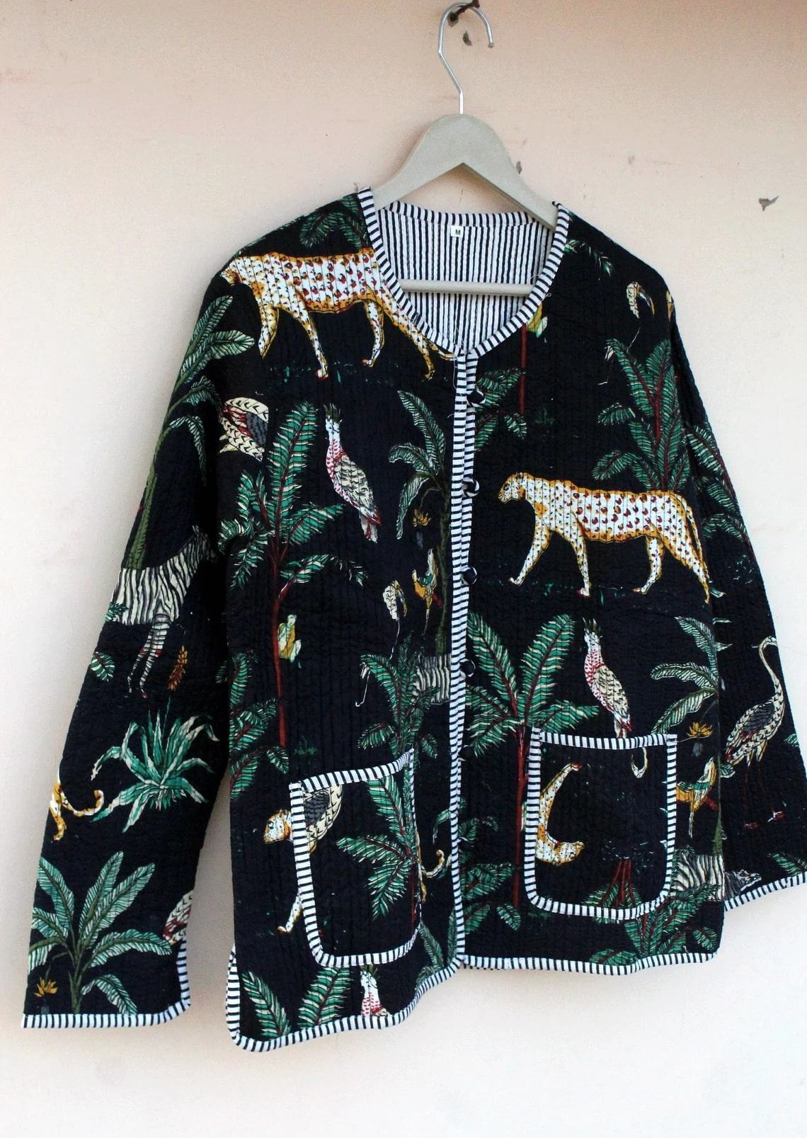 Identique à l'image