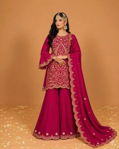 Ensemble Kurta brodé bordeaux pour femme avec dupatta, coupe ample, longueur au sol, tenue traditionnelle indienne et pakistanaise, toutes saisons - Product Image 2