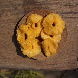 Rodajas de Piña Deshidratada de Primera Calidad a Precio de Fábrica, Piña Deshidratada Naturalmente Dulce, Suministro a Granel para la Industria Alimentaria - Product Image 4