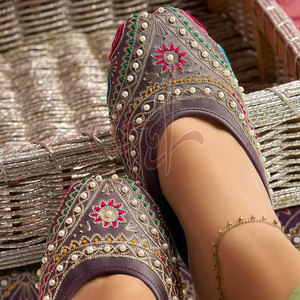 Elegant <b>Comfy</b> Beautifully Detailed Multi-Head Tilla Embroidery Bead <b>Work</b> Handmade Fashion Trend Printed Anti-Slippery Khussa - Product Image 3