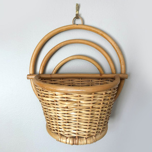 Pot suspendu en rotin, décoration de jardin bohème, panier à plantes en cannage de qualité supérieure - Product Image 5