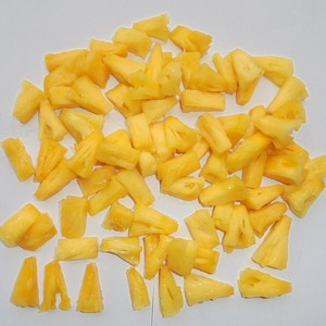 Organic Sweet Ananas Canned Pineapple Chunks in <b>Light</b> Syrup No Additives Delicious Fresh and Juicy for Recipes 15oz 20oz A10 - Product Image 1