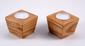 Portavelas de madera contemporáneo para velas de té: Acabado pulido a mano - Product Image 2