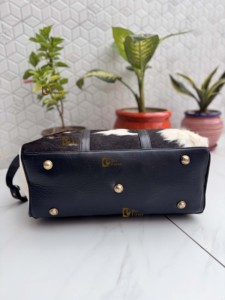 Sacs de voyage en cuir de vache véritable, multi-usages, sacs faits à la main, sac de voyage unisexe, grande taille, sac de voyage en cuir de vache à poils - Product Image 4