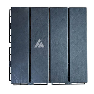 Dalles de terrasse modernes en PP IPE à 4 lames, à emboîtement double, 300x300mm, étanches, écologiques, faciles à assembler soi-même, garantie 5 ans - Product Image 1