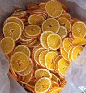 Fournisseur vietnamien de tranches d'orange jaunes séchées pour la cuisine, la pâtisserie et le thé, 100% naturelles, déshydratées, épaisseur 3/4 mm - Product Image 4