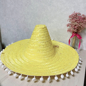 หมวกทรงโซมเบรโรแบบใหม่ ดีไซน์ธรรมชาติ ทำจากหญ้า สำหรับทุกเพศ หมวกสานพร้อมริบบิ้นลายทาง ปรับขนาดได้ เหมาะสำหรับเดินทาง งานปาร์ตี้ หรือเป็นของขวัญ - Product Image 1