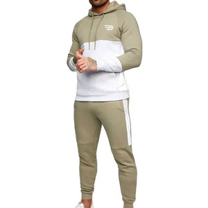 Vêtements d'entraînement respirants pour hommes, ensembles de survêtements à capuche, tissu doux au toucher, tenue décontractée de fitness, style streetwear, ensemble actif pour tous les jours - Product Image 1