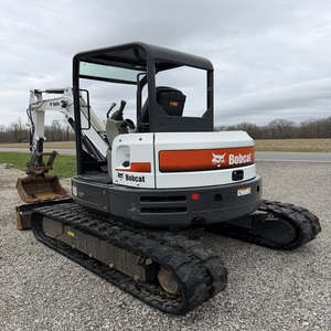 รถขุดขนาดเล็ก Bobcat E45 ระดับมืออาชีพ ให้ความแข็งแกร่งเหนือชั้น ใช้งานราบรื่น และกำลังขับเคลื่อนที่เชื่อถือได้สำหรับงานก่อสร้าง - Product Image 2