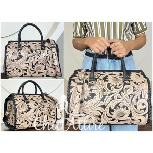Bolsos de Viaje Grandes de Cuero Floral Grabado a Mano Estilo Vintage, Nuevos Bolsos Cruzados de Cuero Genuino para Fin de Semana - Product Image 1