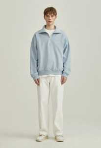 Sweat-shirt unisexe bleu clair à demi-zip en coton French Terry à manches longues, haut décontracté, tenue avec pantalon blanc, style uniforme scolaire - Product Image 6