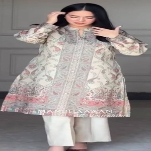 Ensemble prêt-à-porter Kurti-Pant et Dupatta en soie de qualité supérieure avec imprimé Paisley, pour femme, fabrication de mode, vente en gros - Product Image 1
