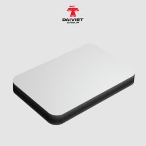 Panneau en charbon de bambou blanc pur 17 mm, surface hygiénique 1220x2440 mm pour la décoration murale intérieure, fabriqué au Vietnam - Product Image 1