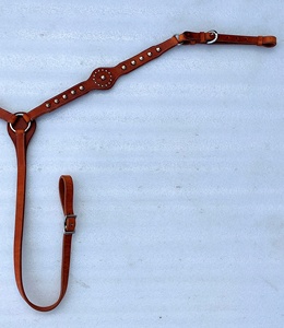 Harnais de poitrine en cuir durable pour cheval, équipement équestre, accessoires pour chevaux, collier de poitrine pour cheval, fabrication OEM acceptée - Product Image 2
