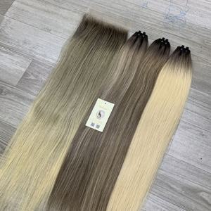 Premium Ombre Color Natural Recto Pequeños Nudos HD Cierre Doble Extensiones de trama de máquina dibujada - Product Image 3