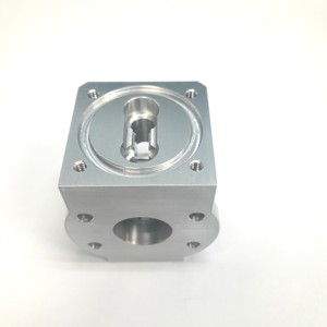 Servicios de Mecanizado CNC y Anodizado para Piezas Metálicas - Product Image 3