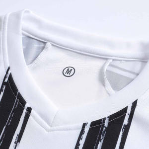 Conjunto de Camiseta de Fútbol Negra y Blanca para Adultos, Camisetas y Pantalones Cortos de Entrenamiento, Transpirables, de Secado Rápido, Uniformes de Fútbol Personalizados por Sublimación - Product Image 3