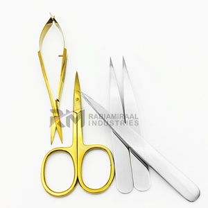 Pinzas de cejas ligeras de acero inoxidable con punta inclinada, producto de primera categoría RMI, juego de pinzas de cejas plateadas y doradas con acabado plasma. - Product Image 5