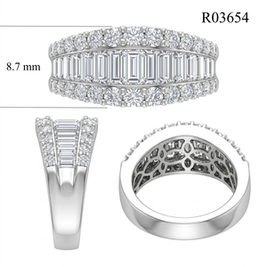 Bague d'anniversaire large à trois rangs en or blanc massif 18 carats avec diamants baguette naturels et diamants ronds taille brillant, sertis pavé en canal - Product Image 6