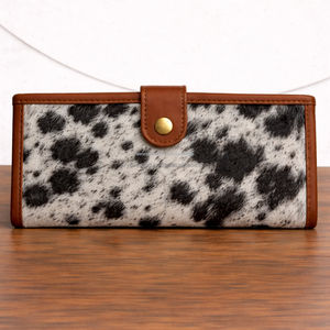 กระเป๋าสตางค์หนังแท้ลายขนสัตว์สุดหรูสำหรับผู้หญิง สไตล์วินเทจคาวเกิร์ล พร้อมสายรัดแบบกระดุม  รับผลิตตามแบบ OEM - Product Image 3