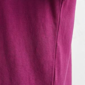 เสื้อยืดผู้หญิงแขนสั้นผ้าฝ้ายคุณภาพสูงแบบขายส่ง เสื้อยืดผู้หญิงที่ยั่งยืนได้ ระบายอากาศได้ดี สวมใส่สบาย เนื้อผ้านุ่ม - Product Image 5