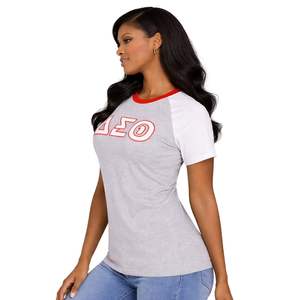 Maglietta Premium Grigia Delta Sigma Theta Opp Sleeve per Donne, Vestibilità Comoda, Alta Qualità, Abbigliamento Casual per Confraternite Greche - Product Image 3
