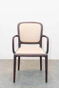 Chaise de salle à manger minimaliste en bois massif, style nordique, siège rembourré pour appartement, restaurant, hôtel, mobilier OEM ODM PISANO - Product Image 3