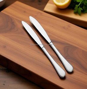 Couteau à beurre robuste en acier inoxydable avec finition miroir, compatible lave-vaisselle, design personnalisable - Fournisseur en gros - Product Image 1