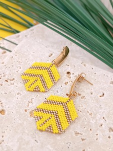 Handmade Beaded <b>Earrings</b> Yellow Gold Tone Geometric Pattern Fashion Statement Jewelry - Product Image 4