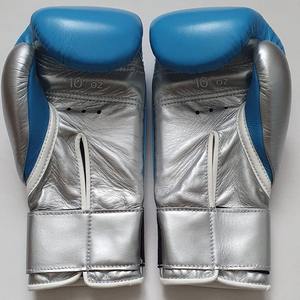 Gants de boxe en cuir professionnels pour entraînements MMA, personnalisables avec fermeture auto-agrippante, antidérapants, évacuant l'humidité, pour adultes et jeunes - Product Image 4