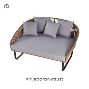Canapé d'extérieur personnalisé moderne en teck imperméable, idéal pour patio, salle à manger, chambre ou hôtel, fabriqué en Indonésie - Product Image 5