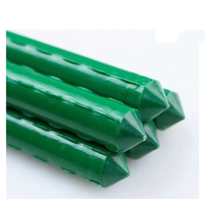 Piquets de jardin en métal recouverts de plastique - Product Image 1